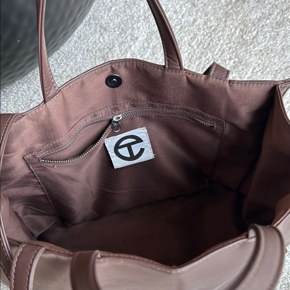 MEDIUM Telfar Brown Shopping Bag - Picture 3 of 3